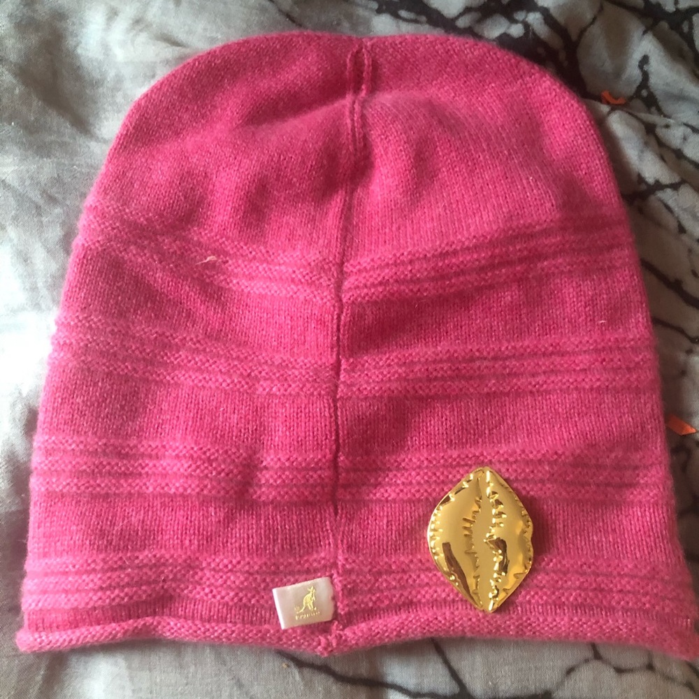 Vintage Kangol x MOB cashmere pull-on!